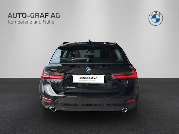 BMW 320e Touring Sport Line Steptronic
