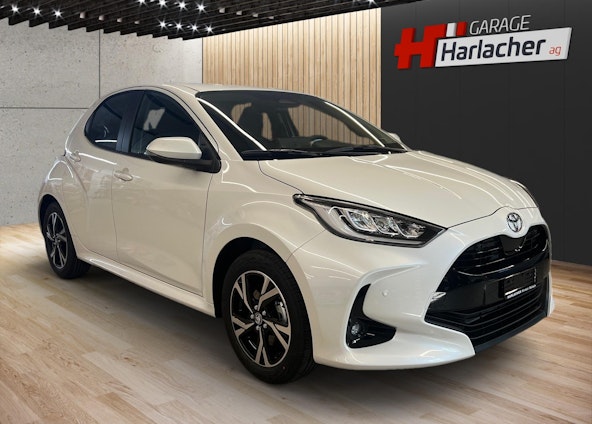 Vehicle image 2 Vehicle image 2