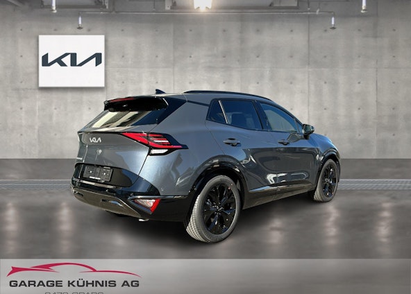 Vehicle image 4 Vehicle image 4