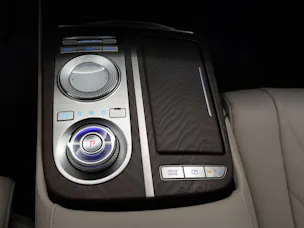 Genesis G80 2.5T Premium AWD
