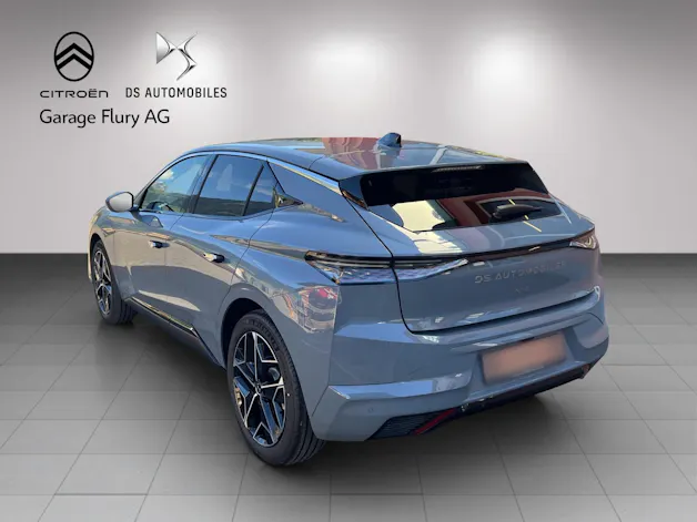 DS Automobiles No4 1.2 Hybrid Pallas