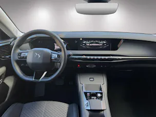 DS Automobiles No4 1.2 Hybrid Pallas