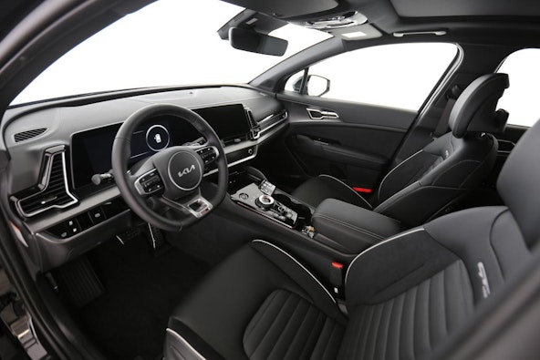 Vehicle image 3 Vehicle image 3