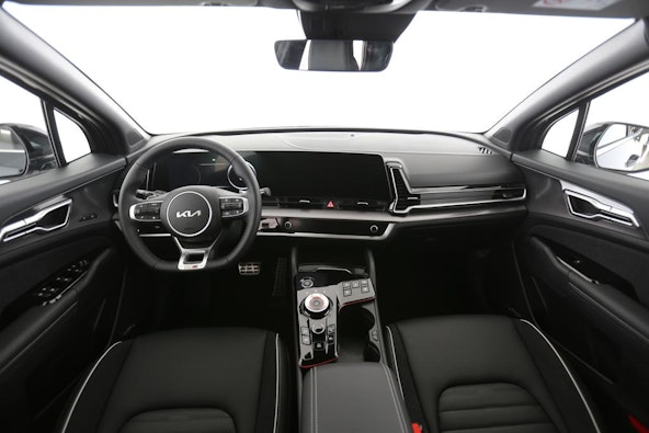 Vehicle image 4 Vehicle image 4