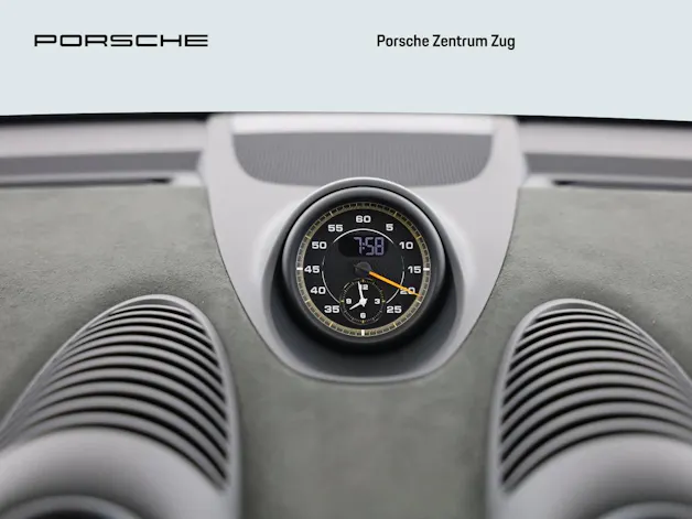 Porsche 718 Spyder RS
