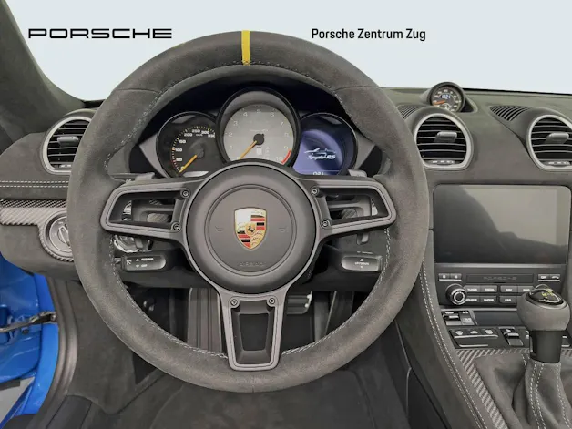 Porsche 718 Spyder RS