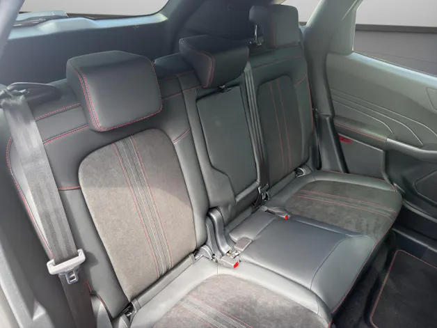 Ford Kuga 2.5 Hybrid ST-Line X 4x4