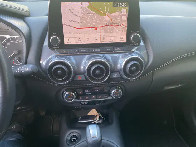 Nissan Juke 1.6 Hybrid Tekna