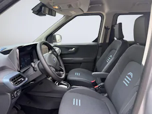 Ford Tourneo Courier 1.0 EcoBoost Active