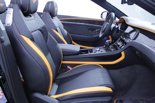 Vehicle image BENTLEY Continental GTC 4.0 V8 Hybrid Speed