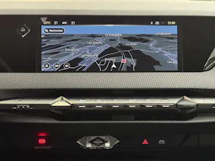 DS Automobiles No4 HYBRIDE 145 e-DCS6 Pallas