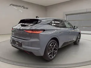 DS Automobiles No4 HYBRIDE 145 e-DCS6 Pallas