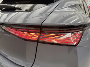DS Automobiles No4 HYBRIDE 145 e-DCS6 Pallas
