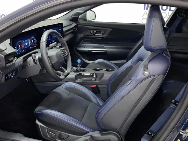 Ford Mustang Coupé 5.0 V8 Dark Horse