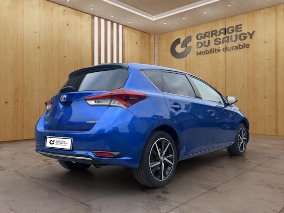 Vehicle image 5 Vehicle image 5