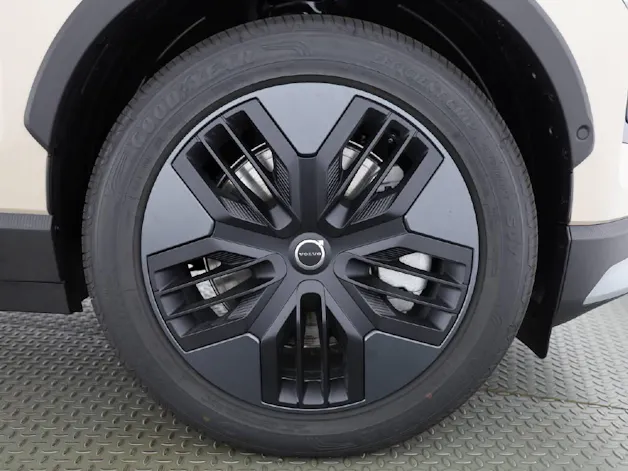 Volvo EX30 CC Cross Country E60 Twin Performance AWD