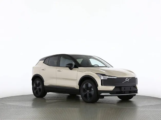 Volvo EX30 CC Cross Country E60 Twin Performance AWD