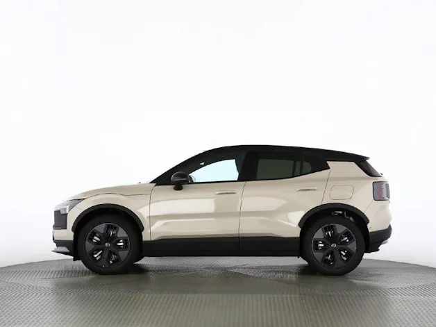 Volvo EX30 CC Cross Country E60 Twin Performance AWD