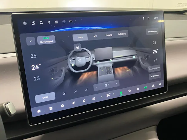 Leapmotor C10 1.5 REEV Design