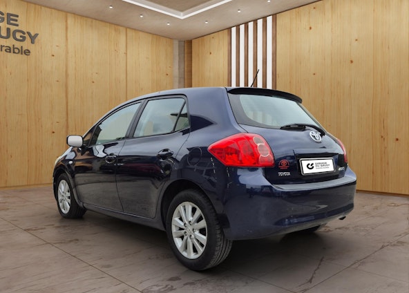 Vehicle image 3 Vehicle image 3