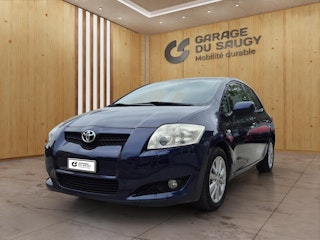 Vehicle image TOYOTA AURIS 0 Vehicle image TOYOTA AURIS 0