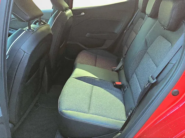 Mitsubishi COLT 1.6 HEV Instyle