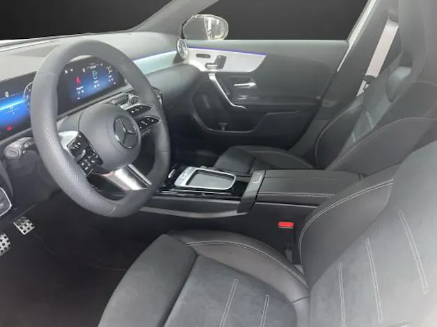 Mercedes-Benz A 180 Night Star 7G-DCT
