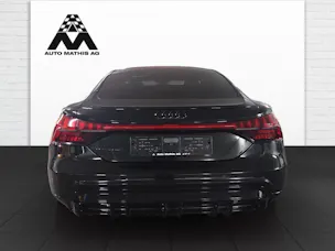Audi e-tron GT quattro