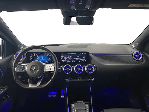 Mercedes-Benz B 250 e AMG Line