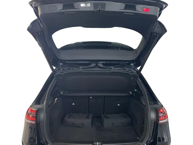 Mercedes-Benz B 250 e AMG Line