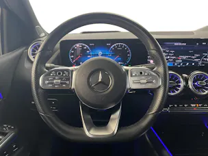 Mercedes-Benz B 250 e AMG Line