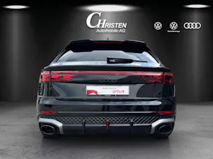 Audi RSQ8 performance quattro