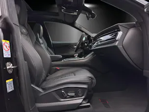 Audi RSQ8 performance quattro