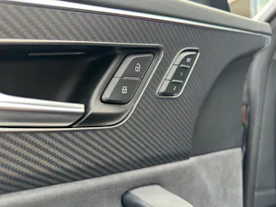 Audi RSQ8 performance quattro
