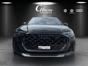 Audi RSQ8 performance quattro