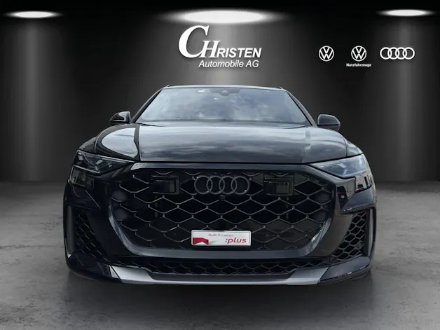 Audi RSQ8 performance quattro