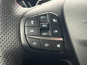 Vehicle image FORD Puma 1.0 EcoB Hybrid 155 ST-Line