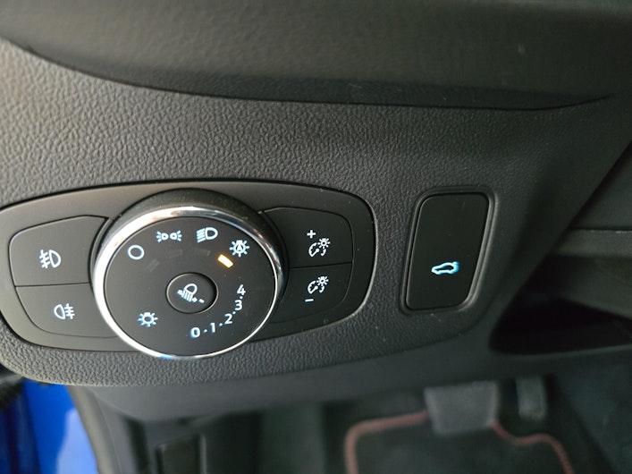 Vehicle image FORD PUMA