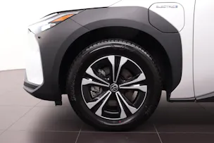 Toyota bZ4X Style AWD