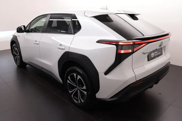 Toyota bZ4X Style AWD