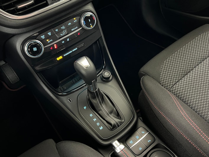 Vehicle image FORD PUMA