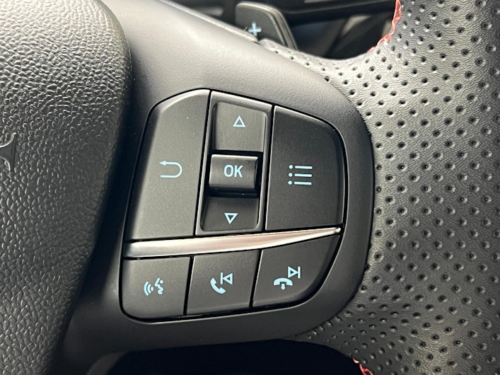 Vehicle image FORD PUMA