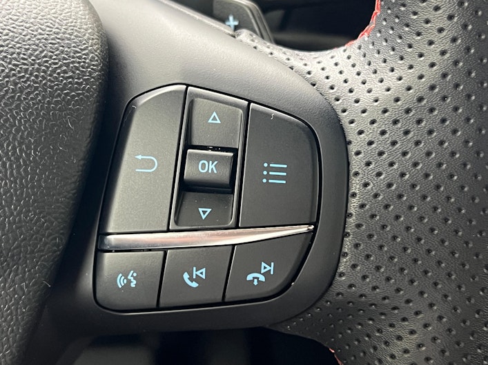 Vehicle image FORD PUMA