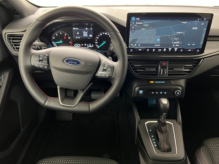 Vehicle image FORD FOCUS