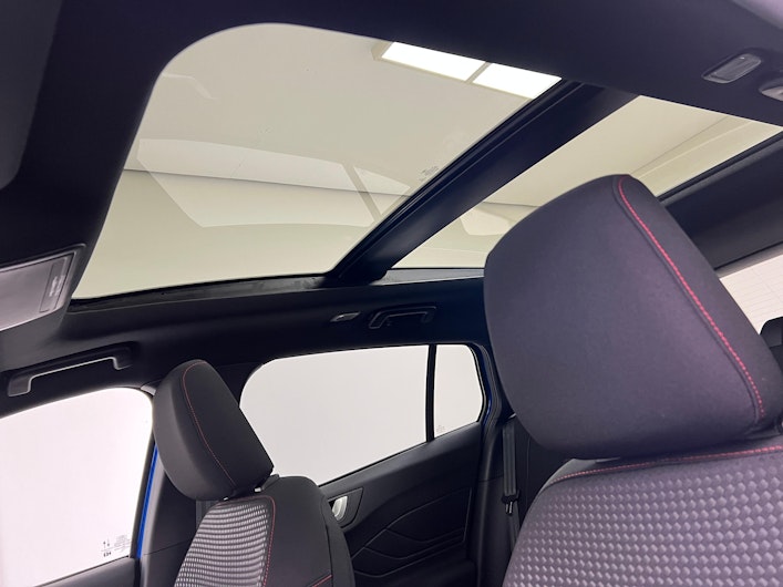 Vehicle image FORD FOCUS