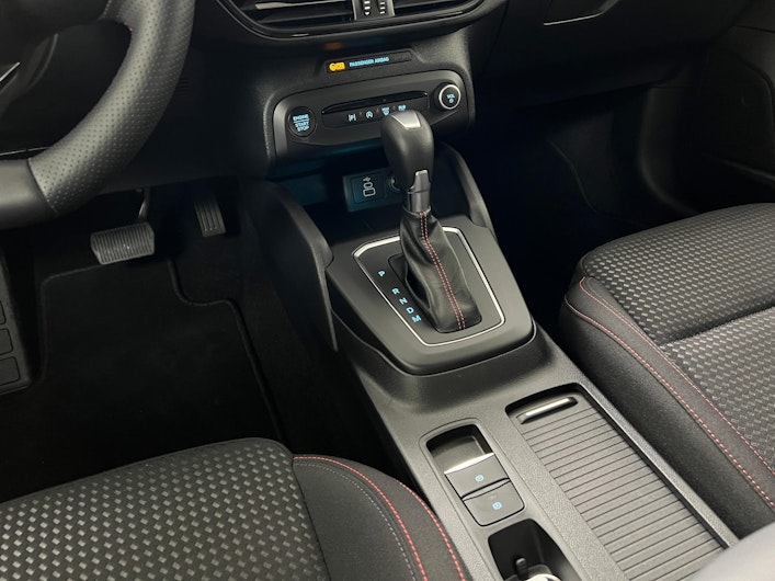 Vehicle image FORD FOCUS