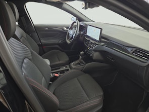 Vehicle image FORD Focus Station Wagon 1.0i EcoB Hybrid 155 ST-Line