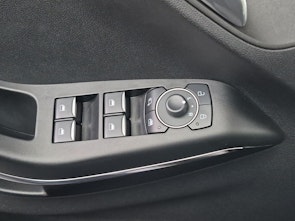 immagine del veicolo FORD Puma 1.0 EcoB Hybrid 155 ST-Line / ab 3,99% Leasing bei Abschluss einer Protect Autoversicherung