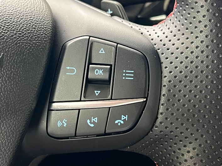 Vehicle image FORD PUMA