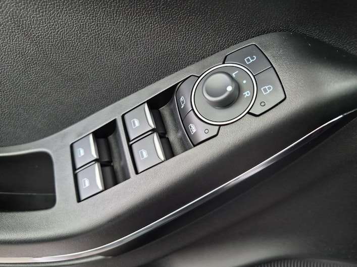 Vehicle image FORD PUMA